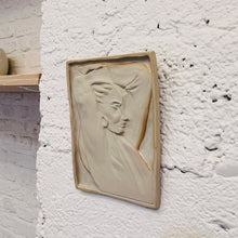 Afbeelding in Gallery-weergave laden, 2 days of carving portraits | do 8 aug. - vrij 9 aug. |     10:00 - 15:30
