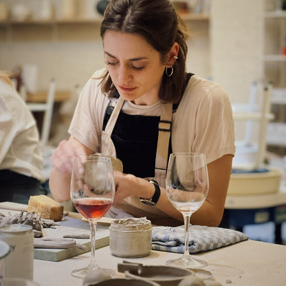 Clay & wine tasting | vrijdag | 27 juni | 19:00 - 21:30